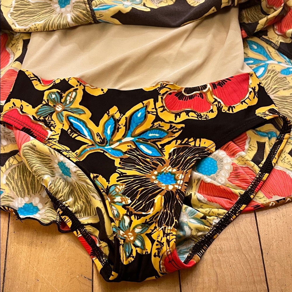 Vintage Shore Shapes‎ Women’s One Piece Swimdress - Picture 4 of 7